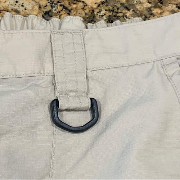 Columbia PFG Tan Shorts M 34” Waist GUC 7” Performance Fishing Gear Cargo - Picture 3 of 10